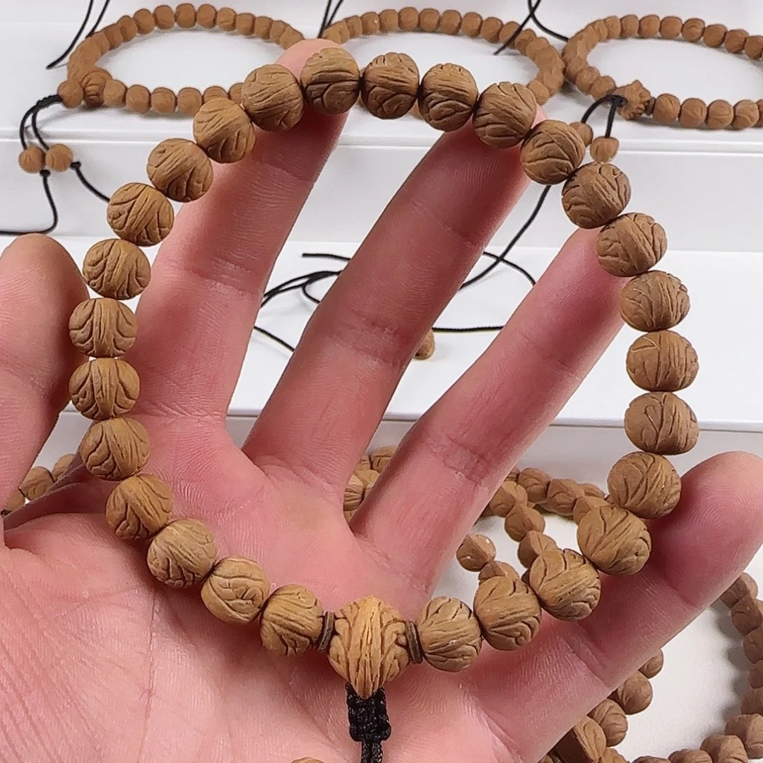 吊坠桃核荔枝纹精品毕业