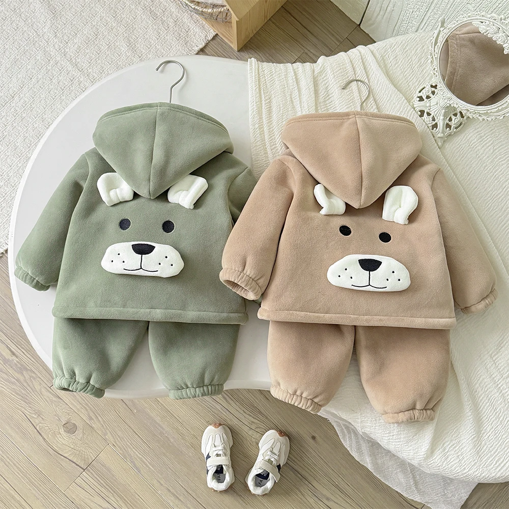 宝宝秋冬季加绒加厚套装男童女童冬装婴儿衣服中小童装洋气外出服