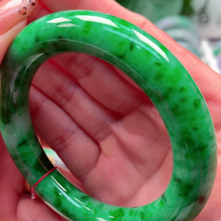 翡翠未镶嵌手镯天然翡翠手镯