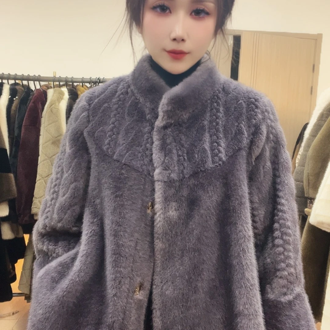 25号皮毛一体外套