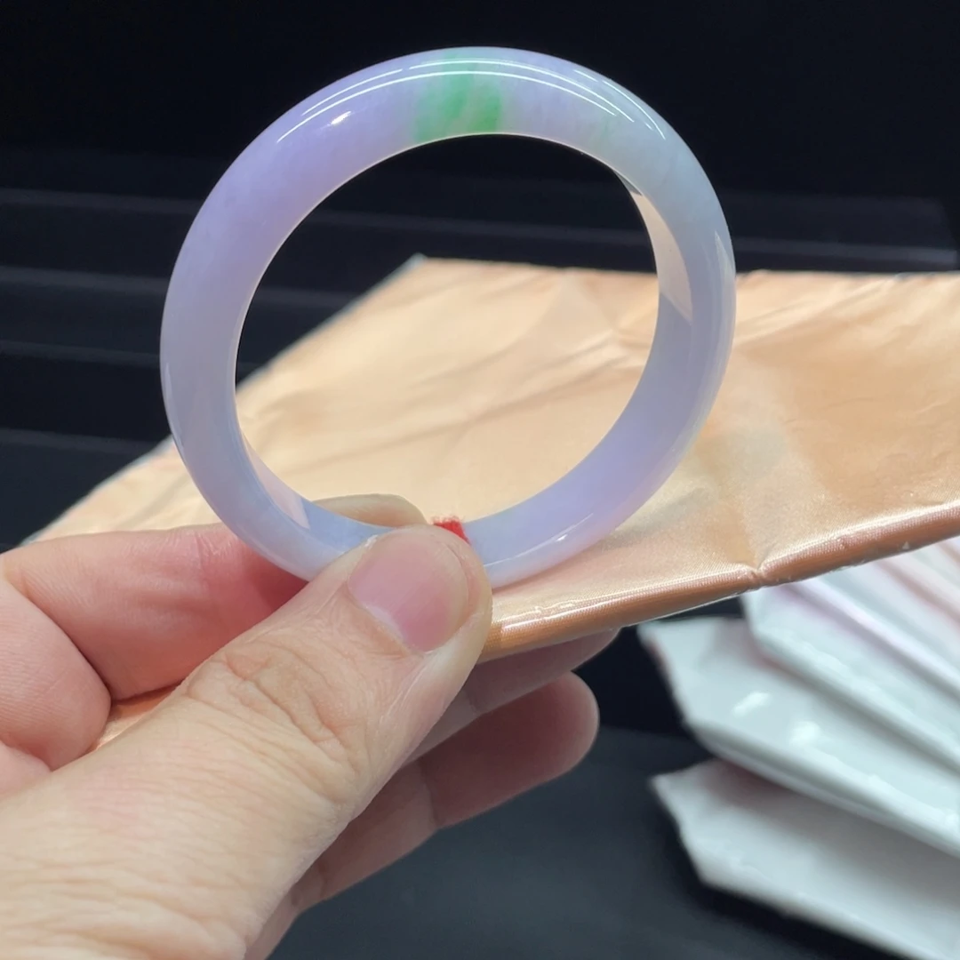 翡翠未镶嵌手镯53.5正圈