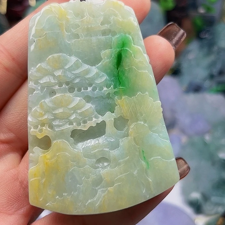 翡翠未镶嵌颈饰挂件