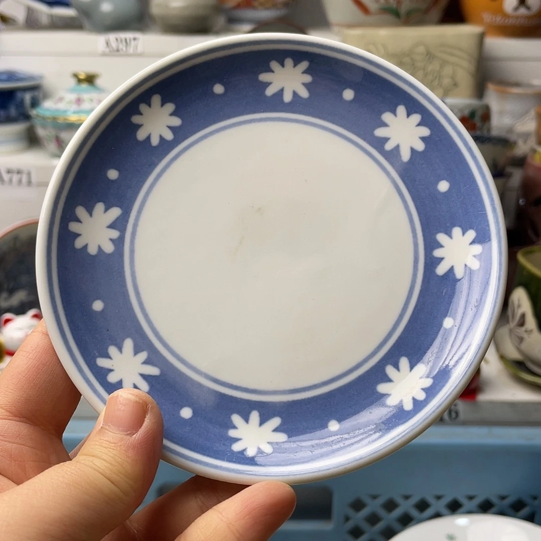 瓷片?**?哈哈哈我真的不喜欢这样了笑