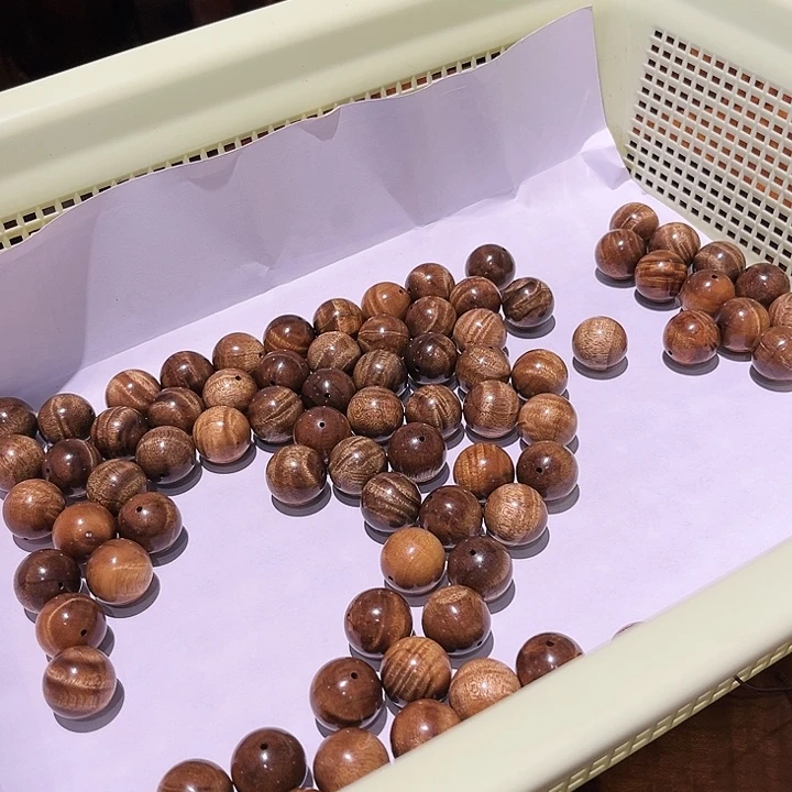 【闪购商品】杨**里金丝楠木，。，，，，，