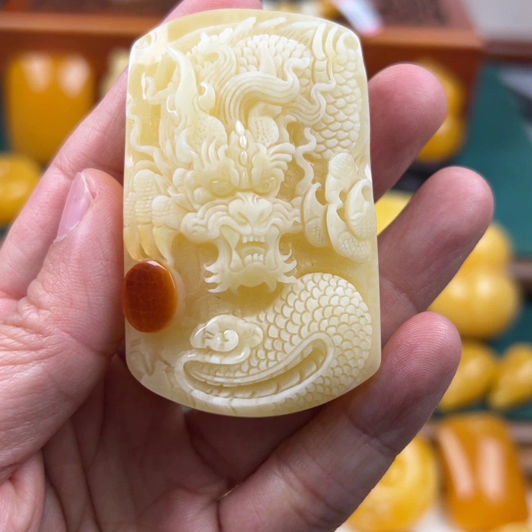 琥珀未镶嵌颈饰纯天然琥珀蜜蜡无优化