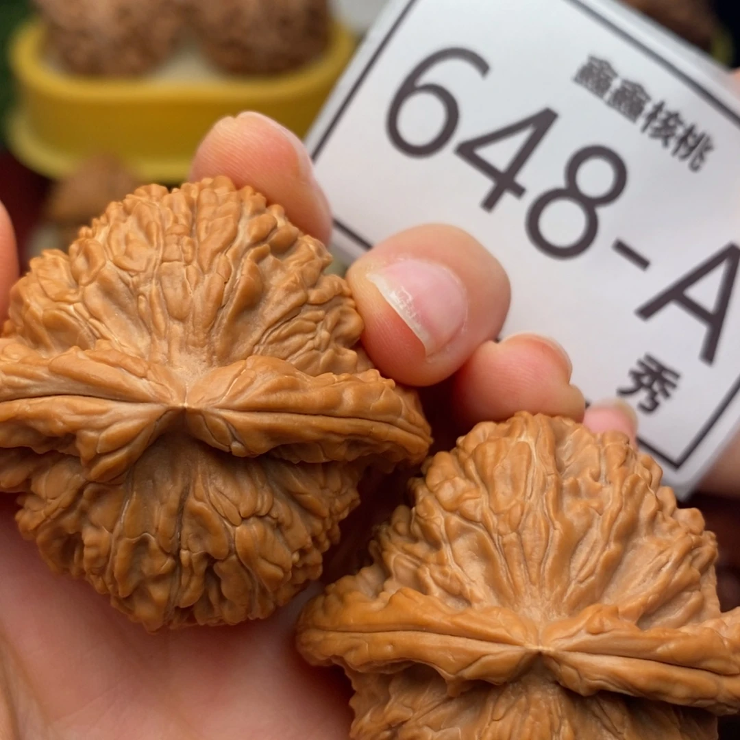 把件文玩核桃白狮子45……
