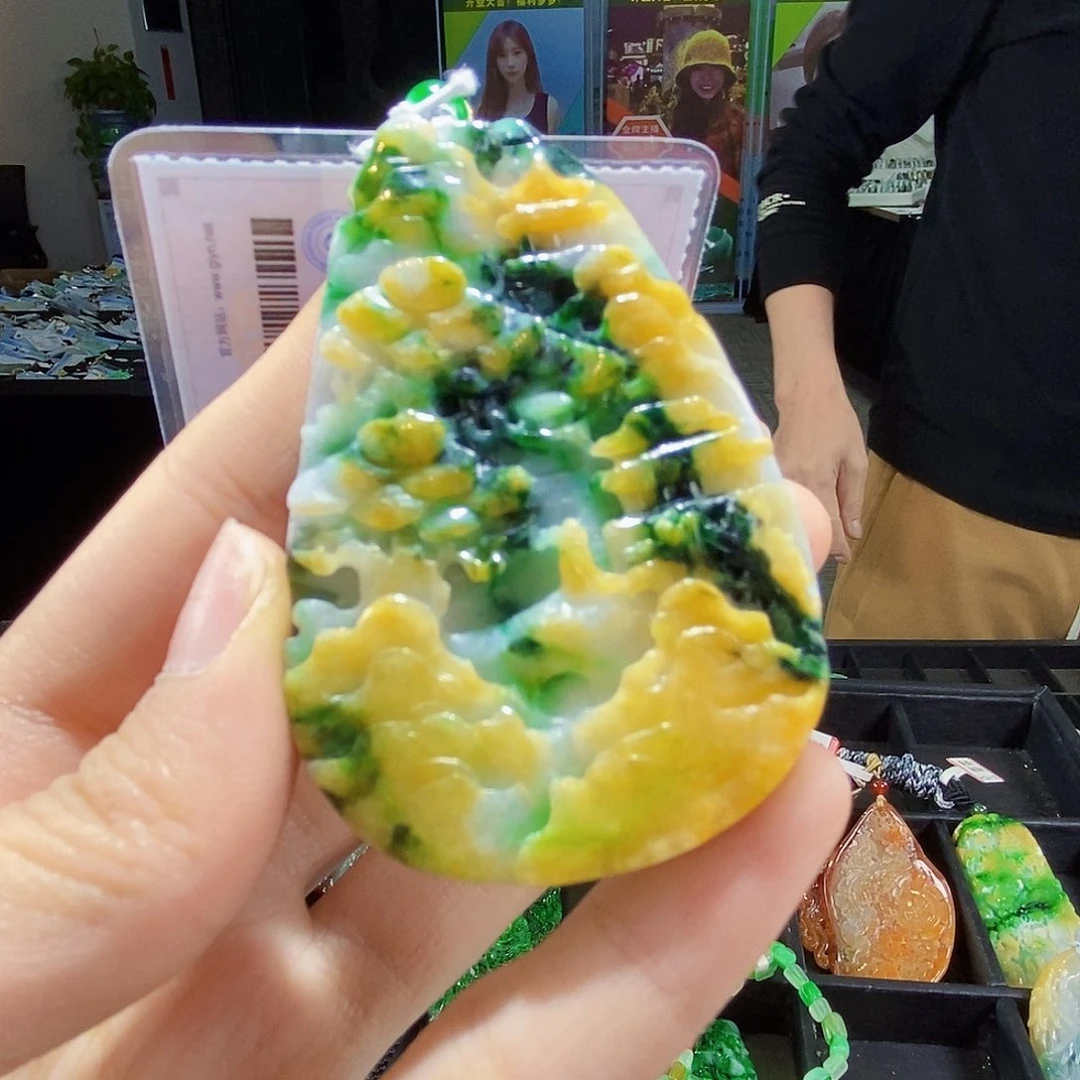 颈饰未镶嵌翡翠翡翠