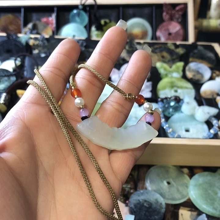 岫玉未镶嵌岫玉挂件