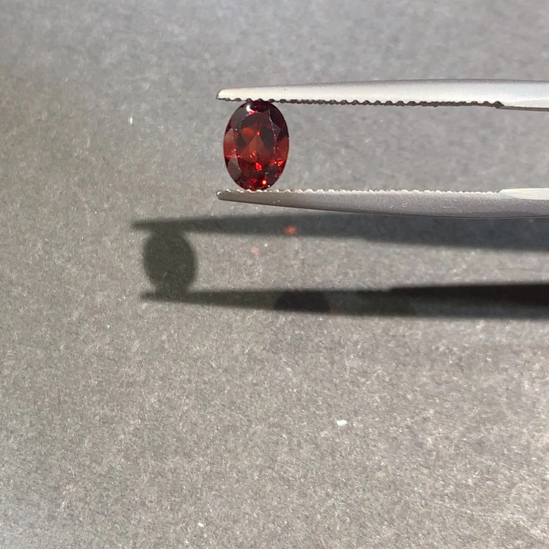 未镶嵌裸石石榴石5×7