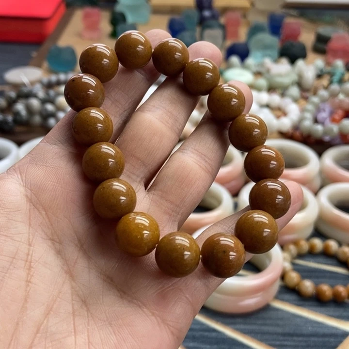 石英岩玉未镶嵌手镯焦糖