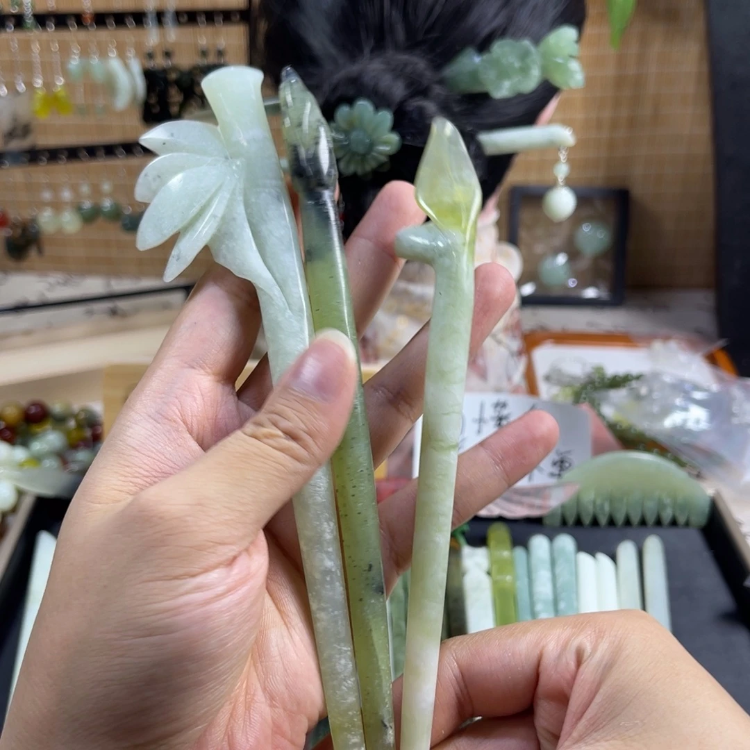 蛇纹石玉未镶嵌发饰