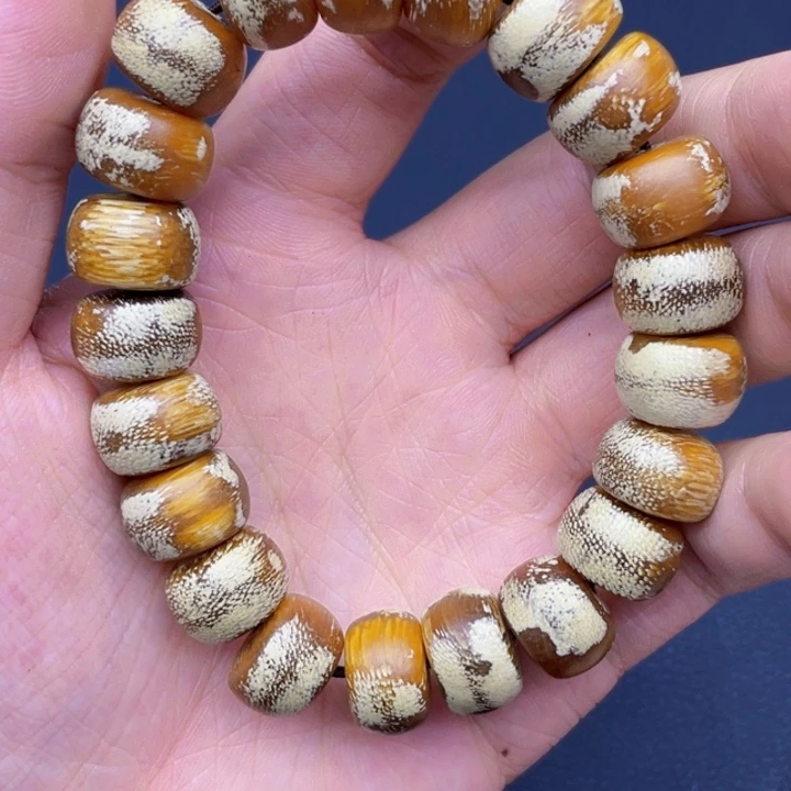 沉香碎屑沉香玉化白奇