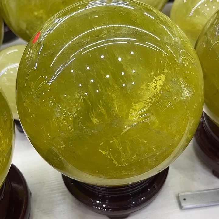未镶嵌水晶珠宝半成品