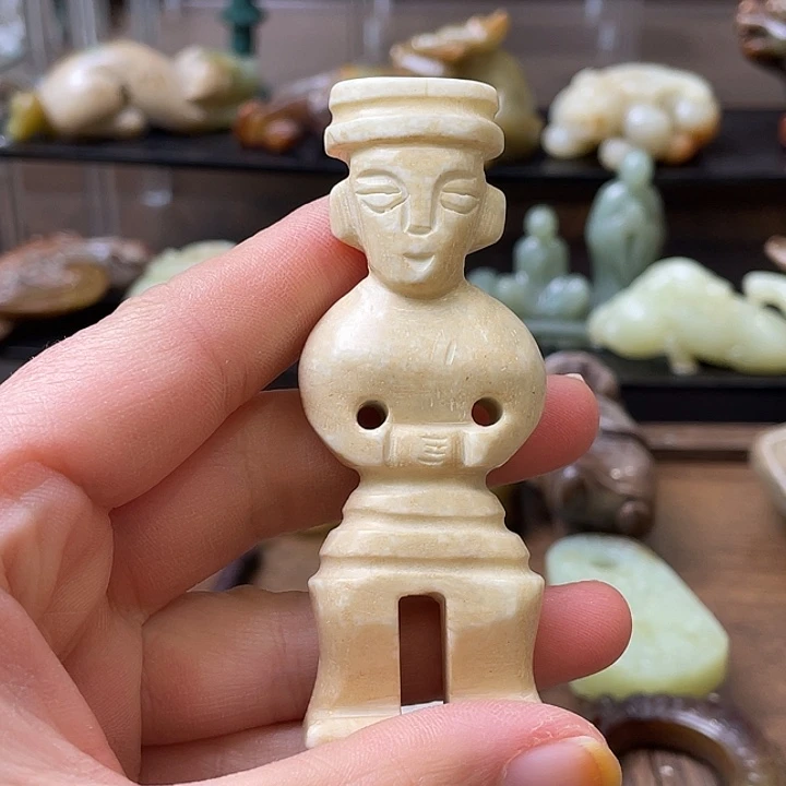 和田玉（糖玉）未镶嵌颈饰