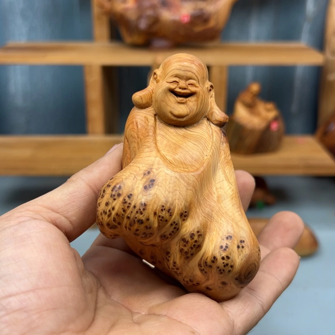 李***利木崖柏木摆件手把件