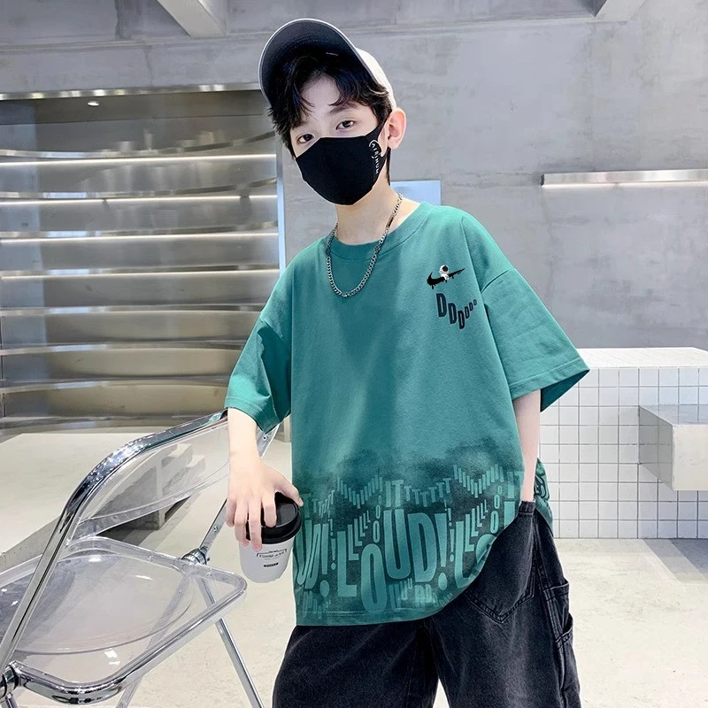 奥莱【三折专区】男童新款圆领宽松短袖休闲运动T恤轻薄透气上衣潮