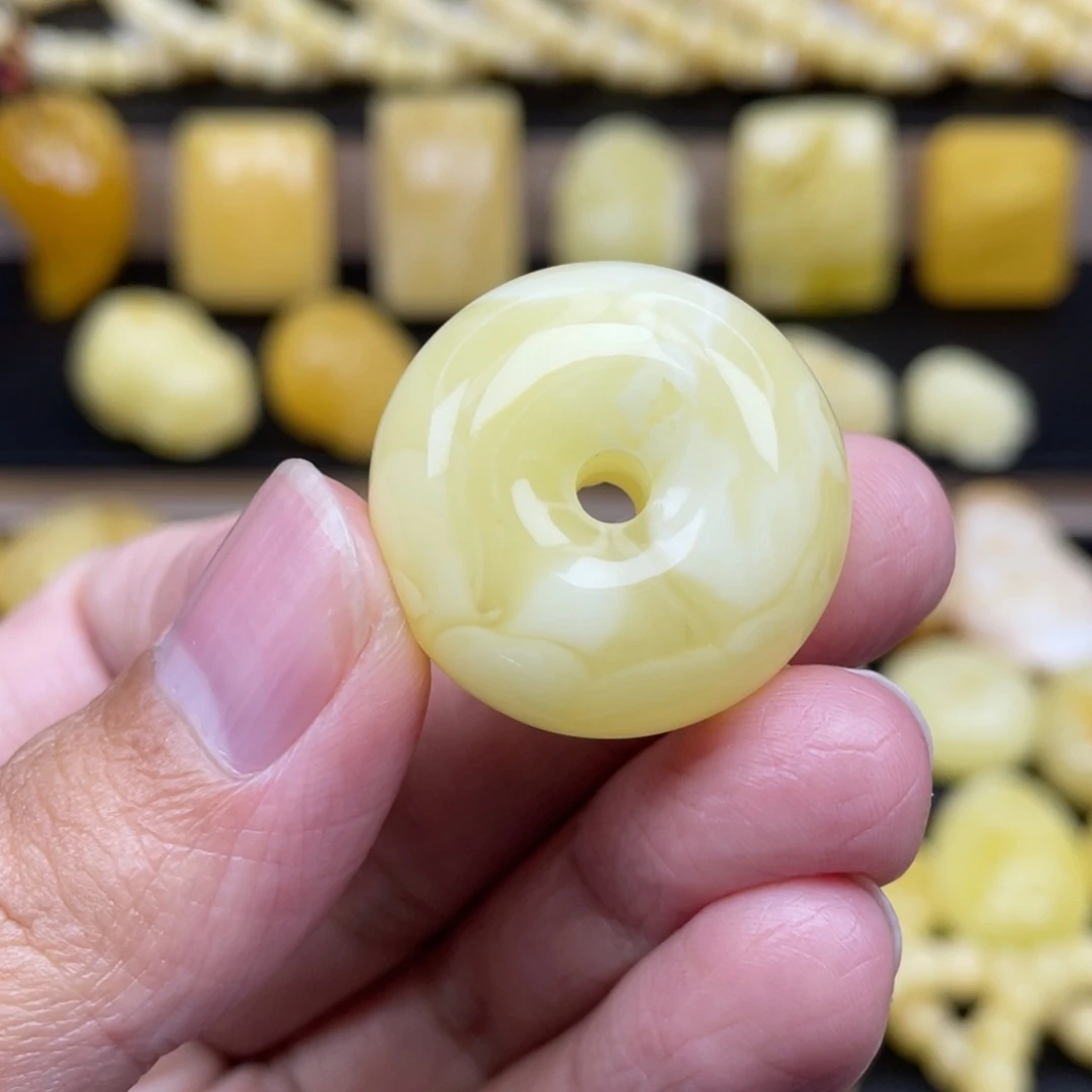 琥珀未镶嵌裸石琥珀蜜蜡