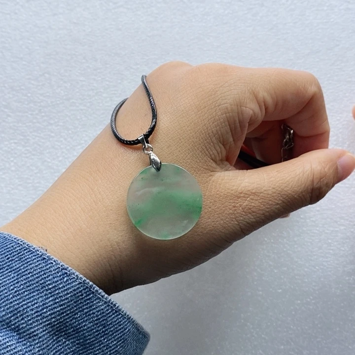 石英质玉未镶嵌吊坠青青 吊坠 多人