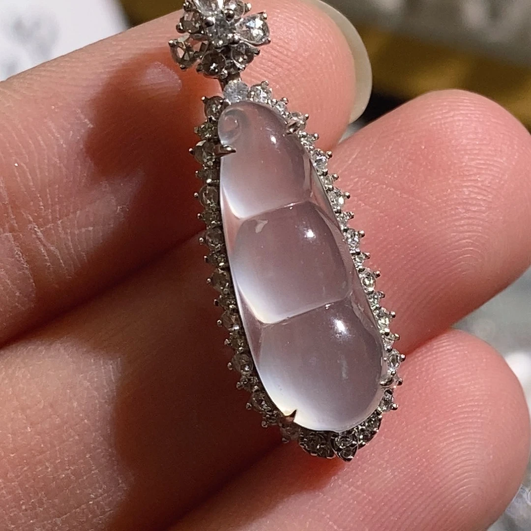 翡翠颈饰18K金镶嵌天然缅甸A货翡翠