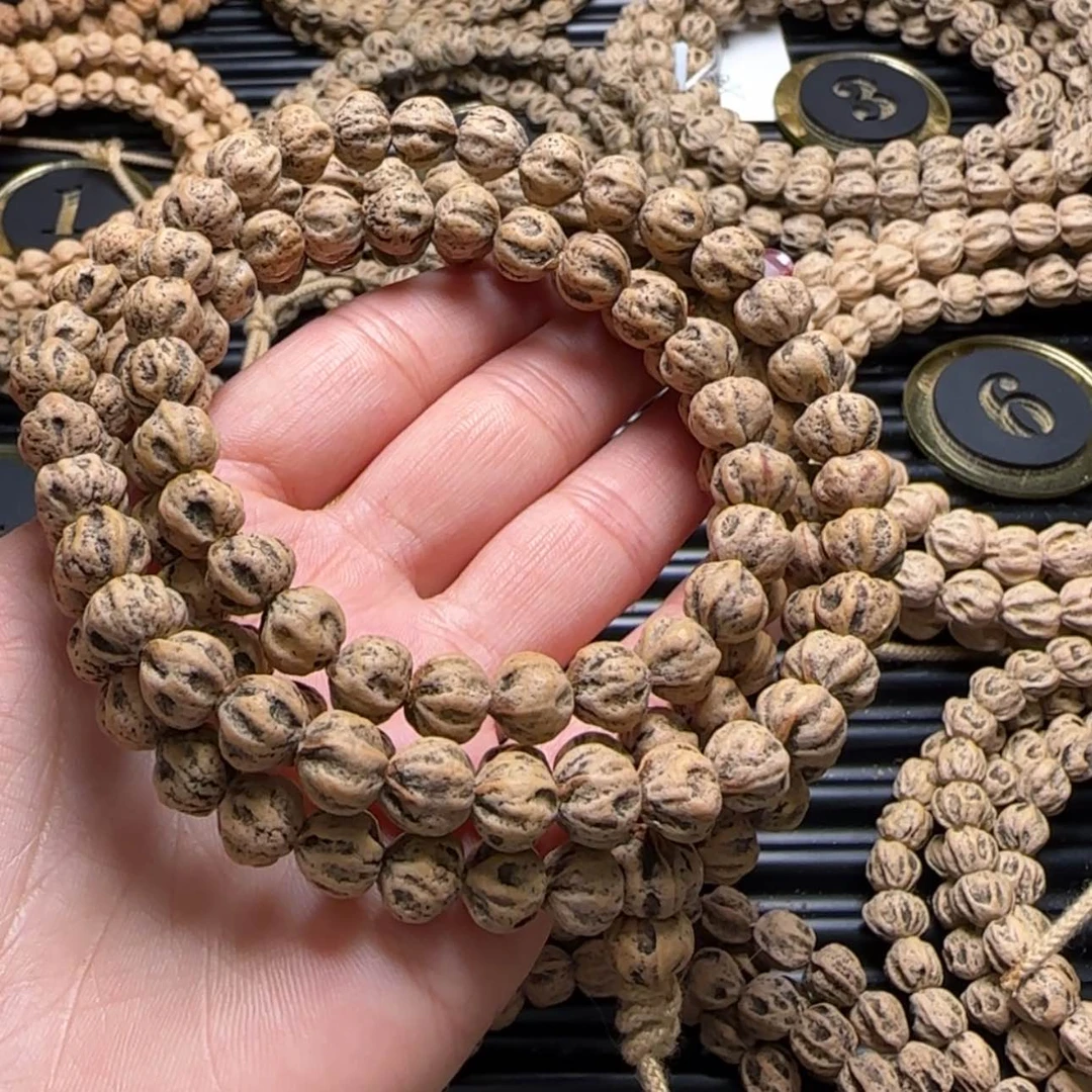 【闪购商品】柏香籽/百香籽吊坠渡*?