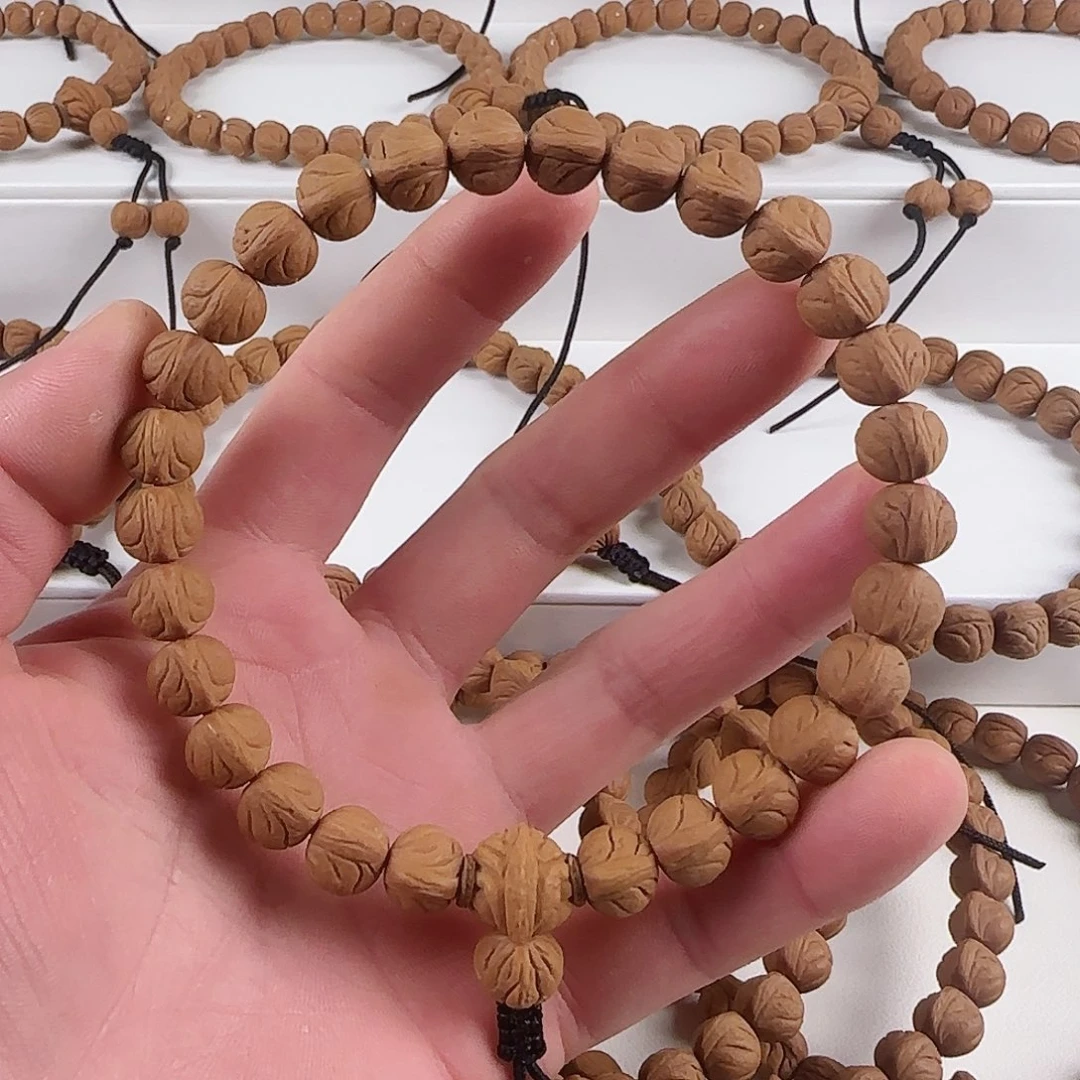 桃核吊坠玉龙脊大圈口