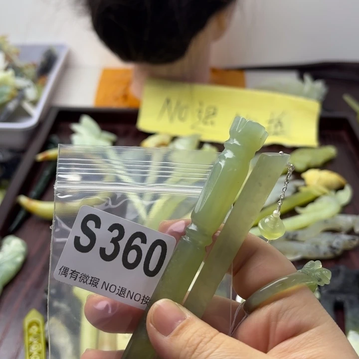 蛇纹石玉发饰合金不*乖