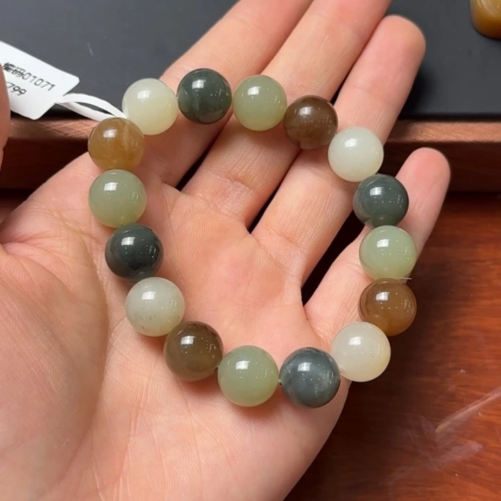 手链未镶嵌和田玉（糖玉）