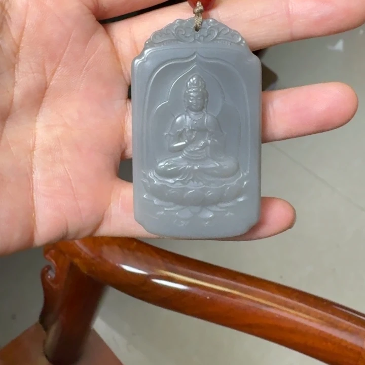 和田玉未镶嵌颈饰烟紫观音