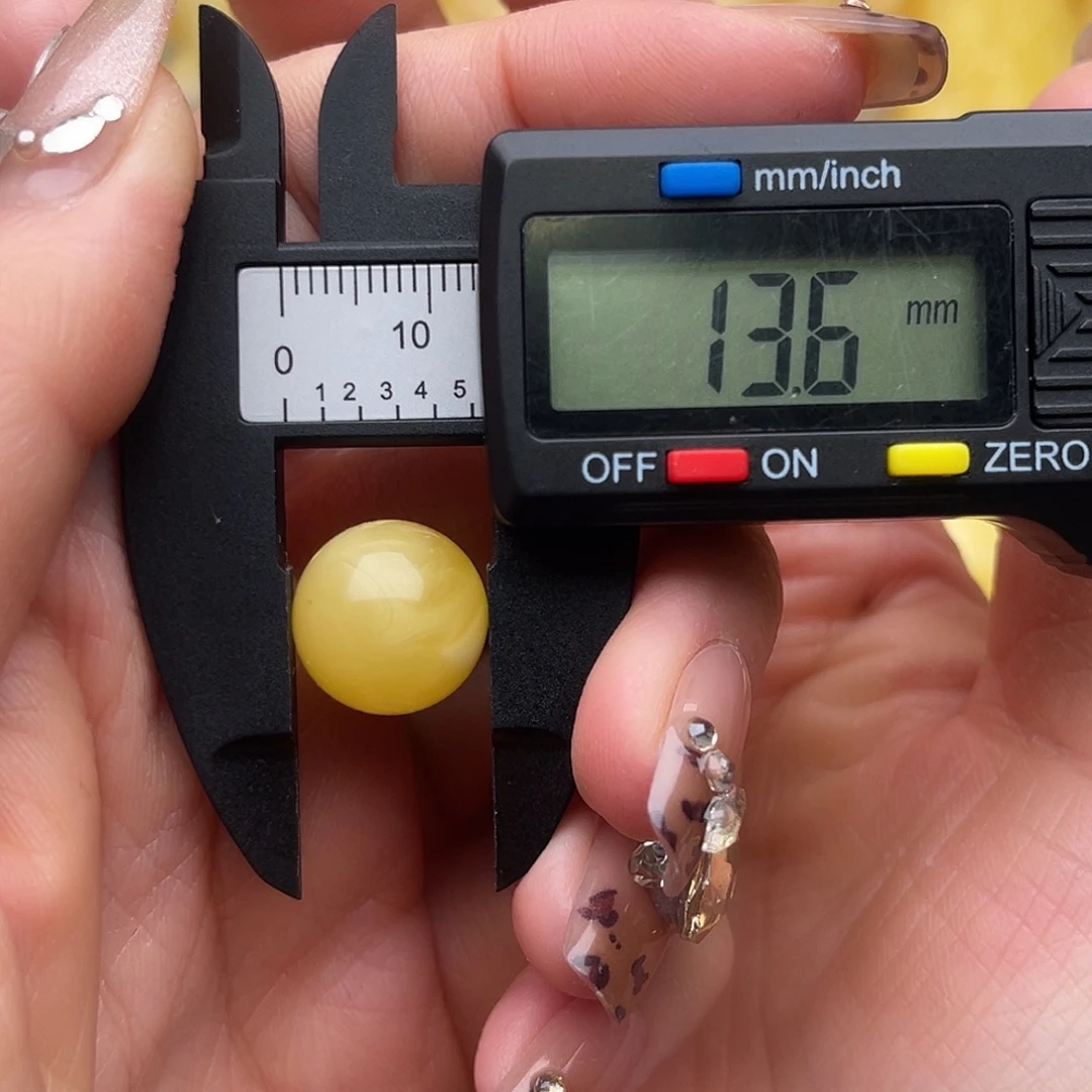 蜜蜡未镶嵌裸石蜜蜡圆珠鸽