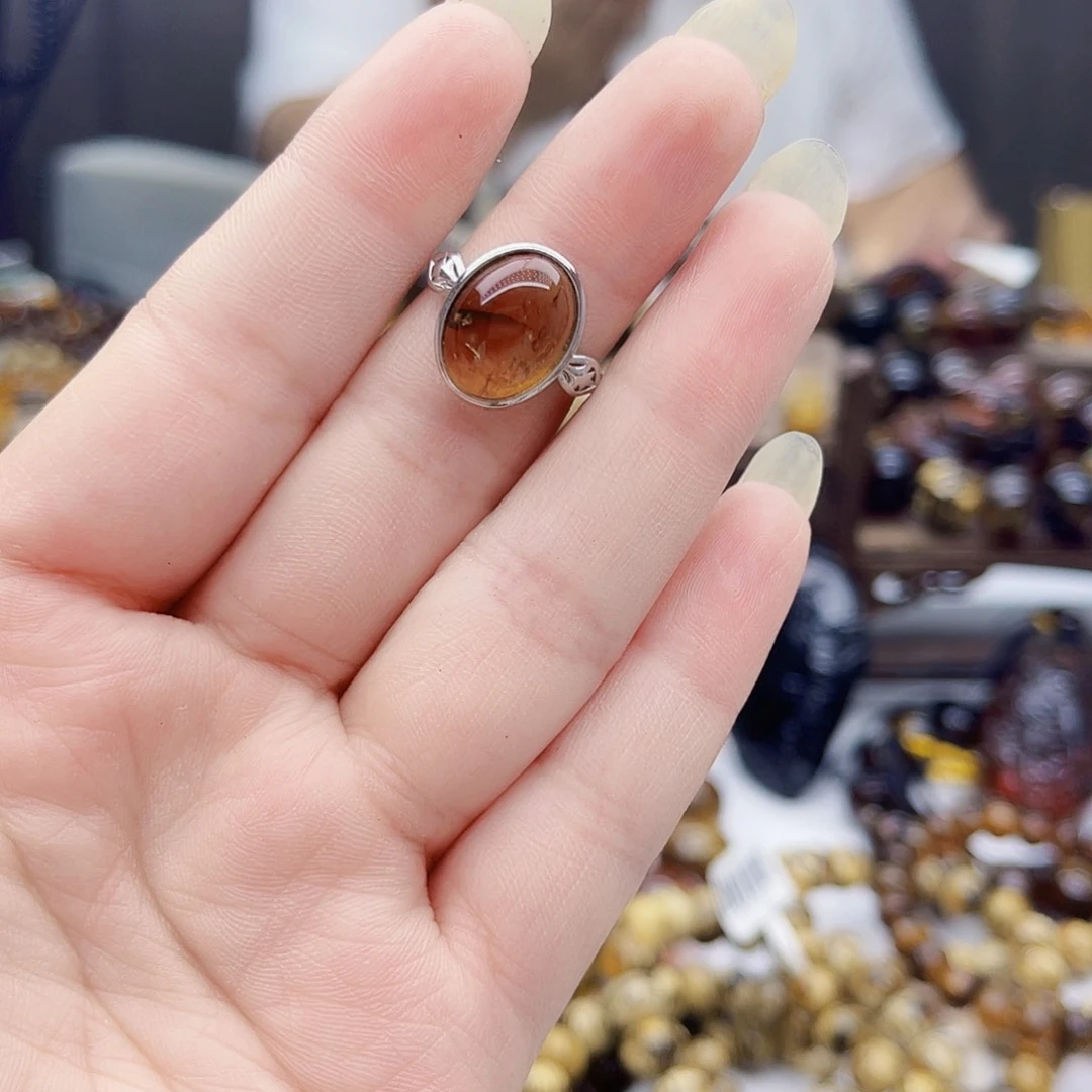 未镶嵌琥珀裸石?**?抚顺琥珀