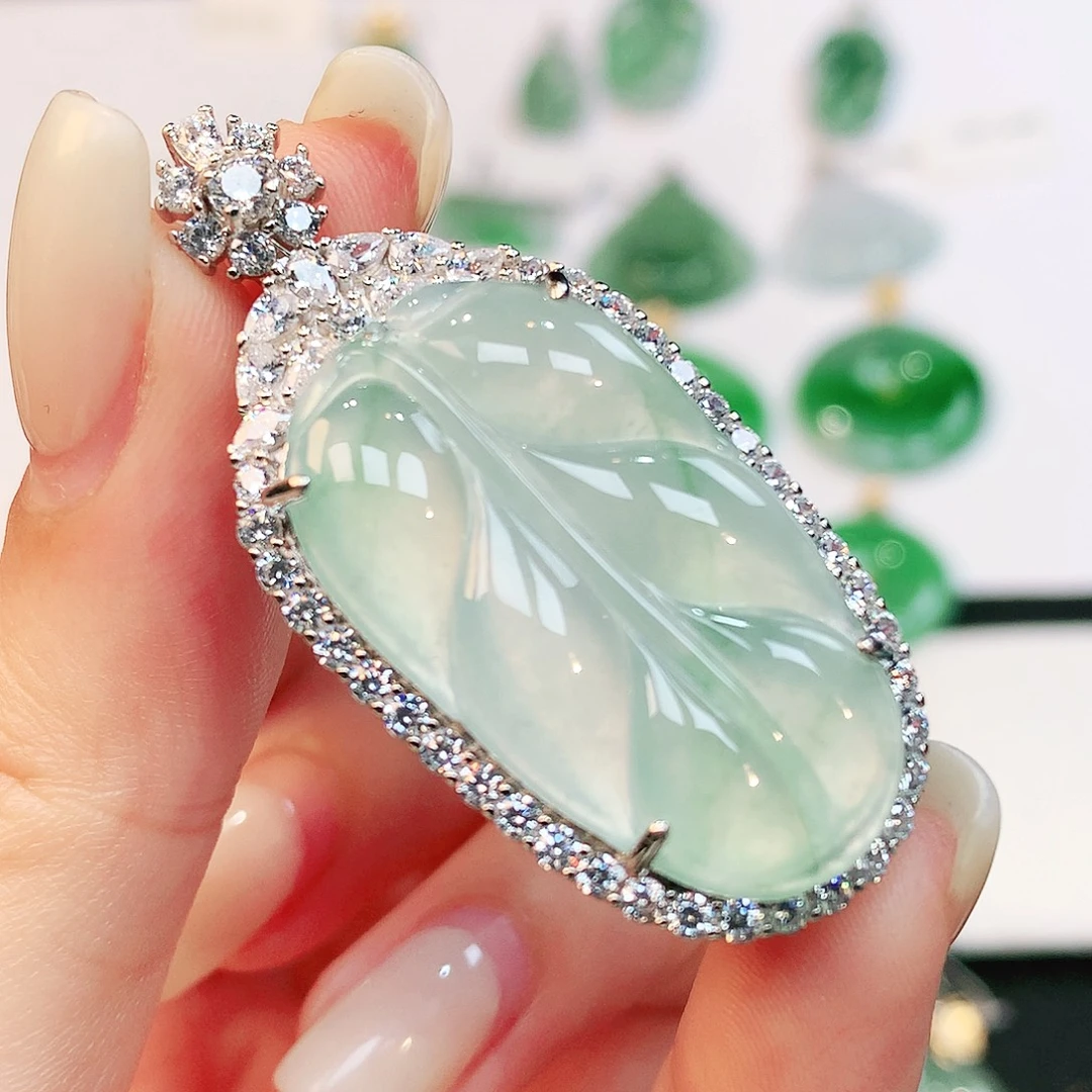 翡翠银S925镶嵌颈饰