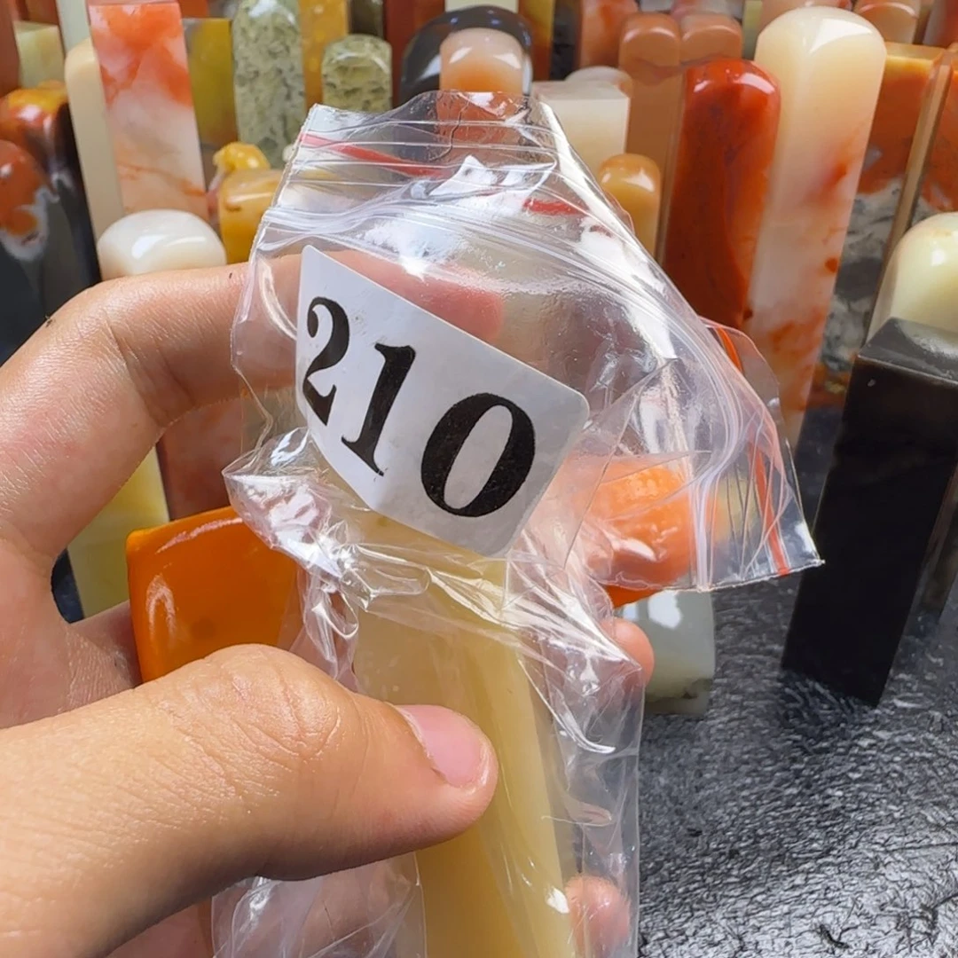 老挝石拜****品wowooxyxy