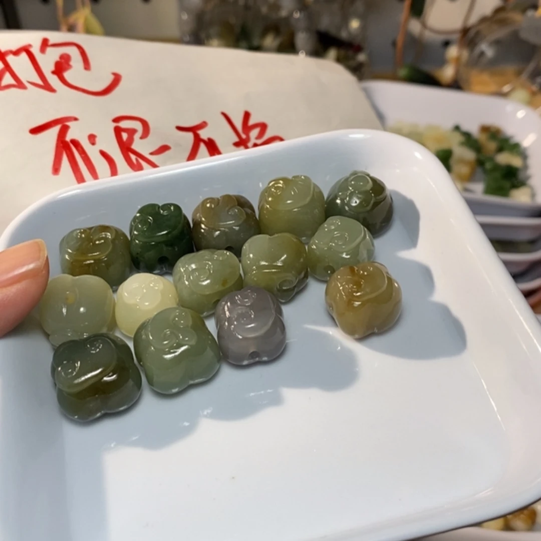 鼓***ᗢ和田玉未镶嵌手链打包处理不退不换一共430