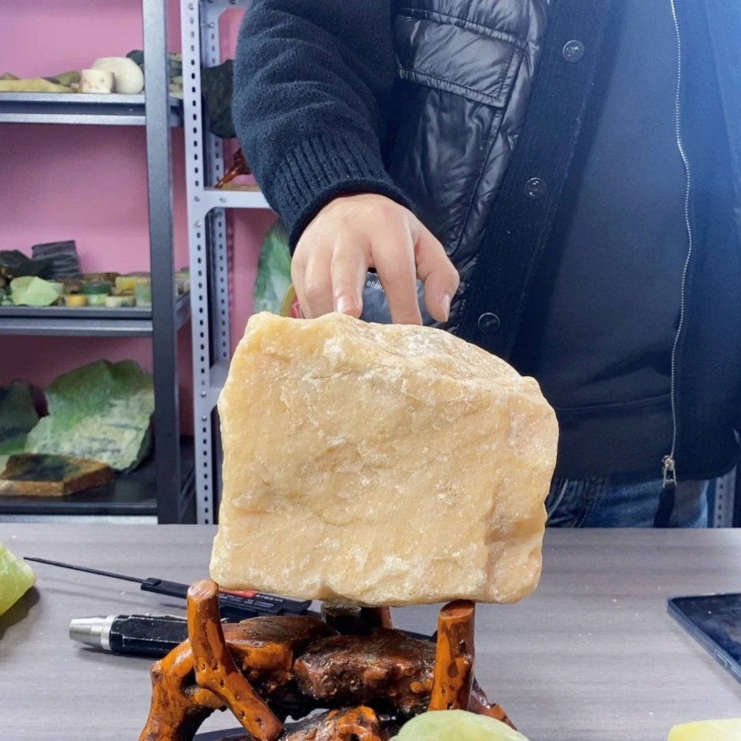 饭***饭蛇纹石玉未镶嵌岫玉原石蛇纹石玉