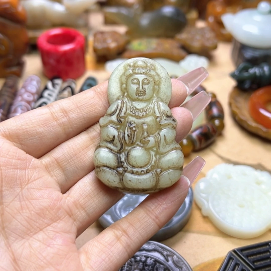 【闪购商品】蛇纹石玉颈饰未镶嵌