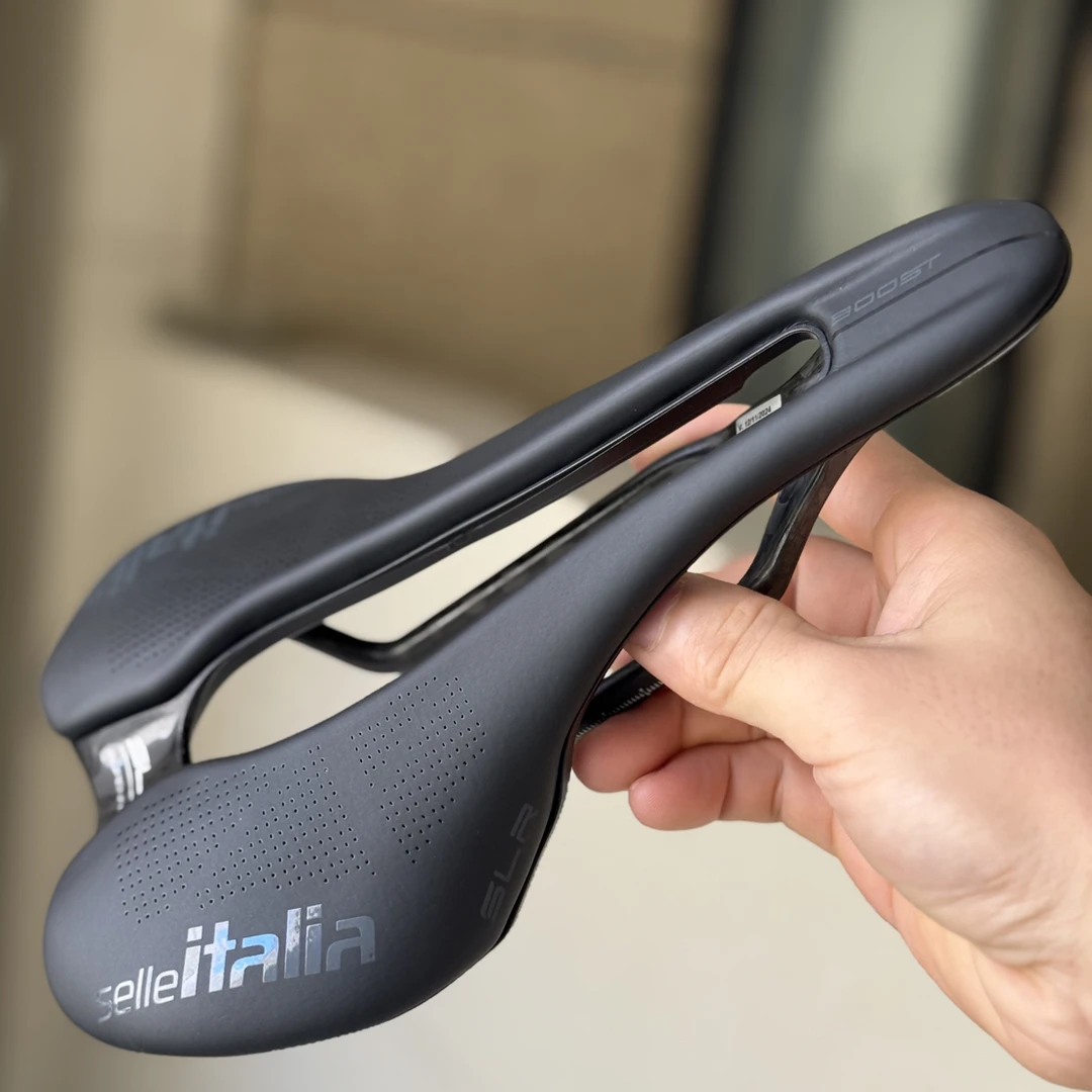 意大利SelleItaliaSLR BOOST短鼻公路车坐垫超轻碳弓中空145g左右