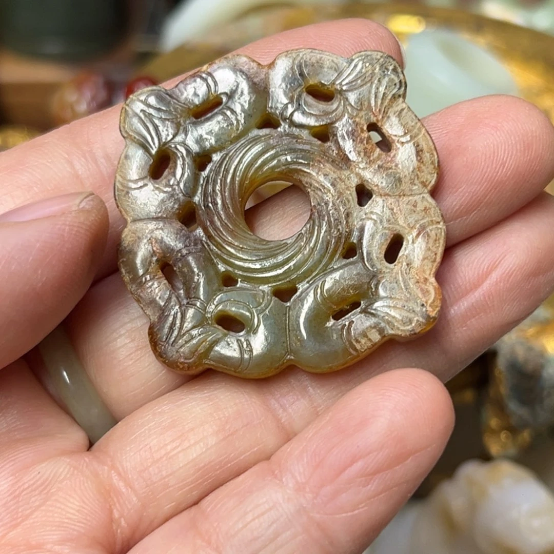 和田玉（糖玉）未镶嵌挂件