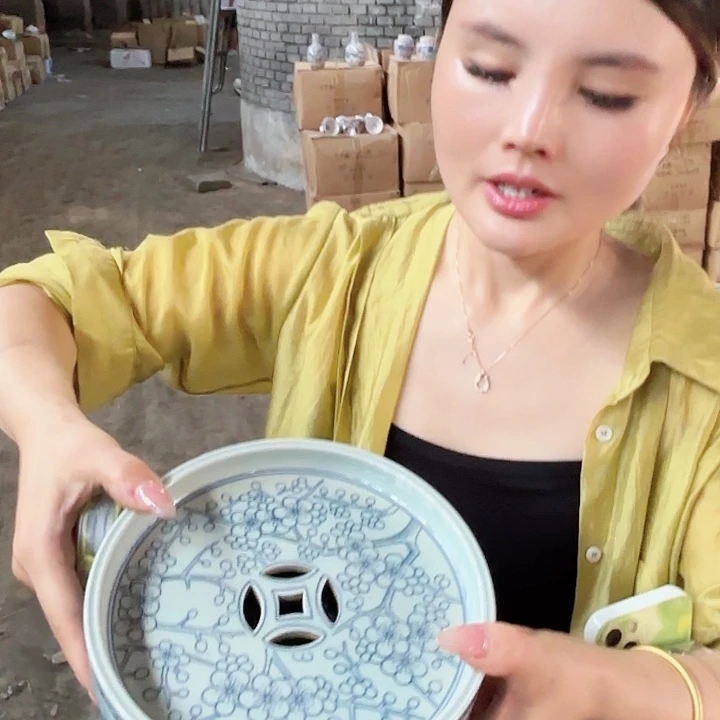 景德镇高温陶瓷梅花干湿泡台一个