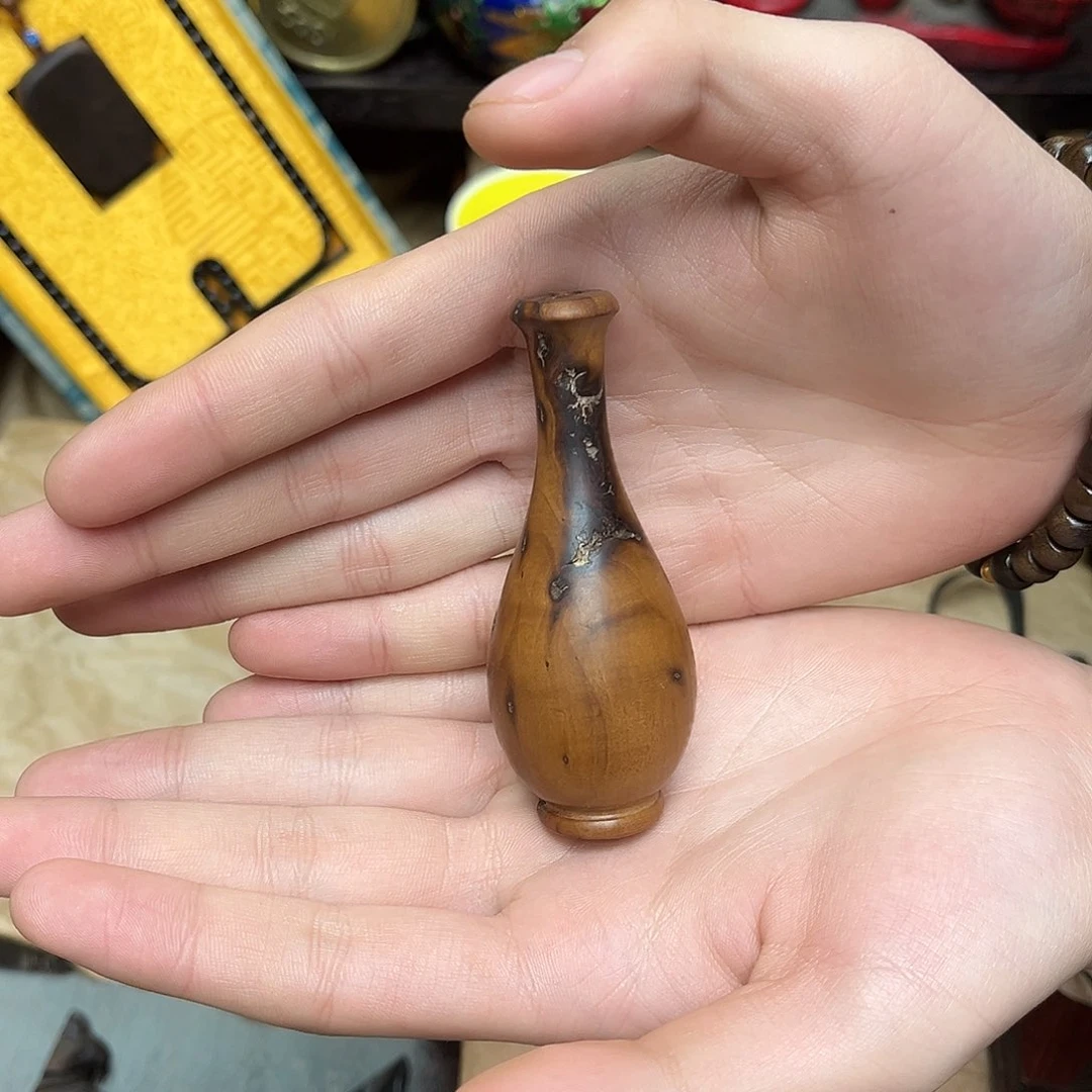 大叶紫檀（黑酸枝木类）