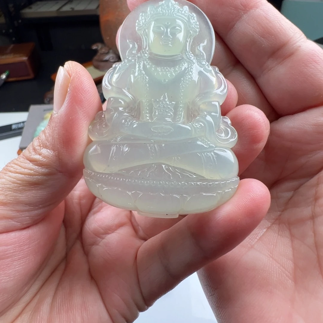 S***n翡翠未镶嵌颈饰缅甸翡翠
