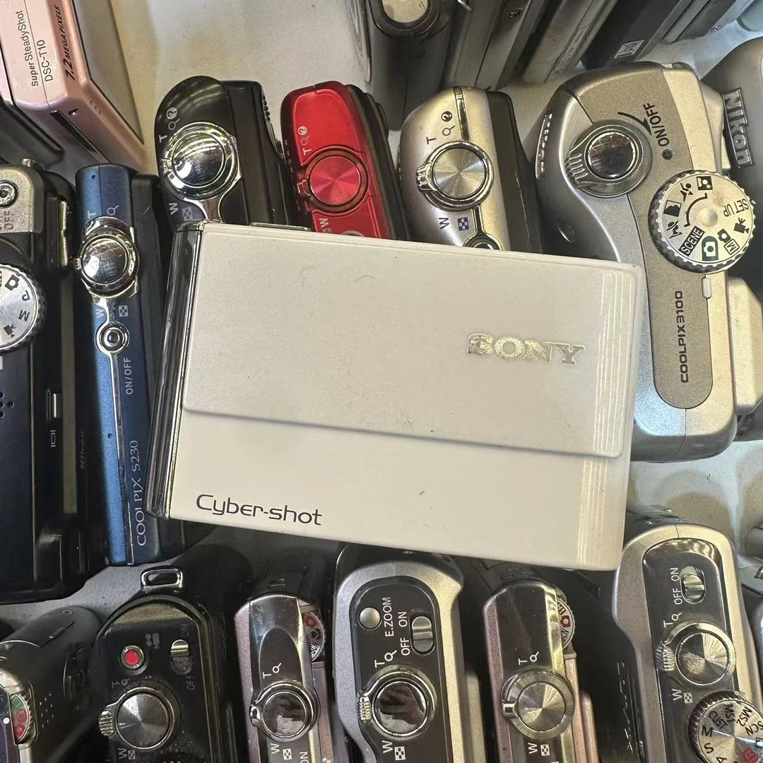 95新 Sony/索尼 索尼T70数码相机 810W像素 3倍变焦 配件齐全