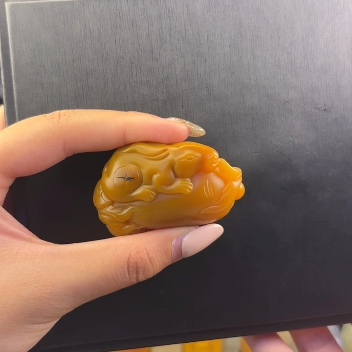 阿***K石英质玉黄蜡石吊坠未镶嵌