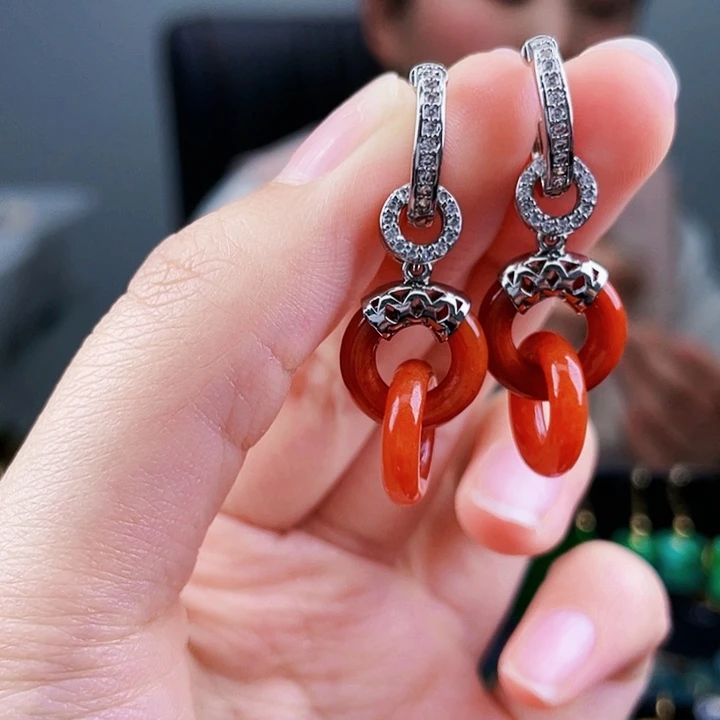 翡翠耳饰未镶嵌饰品