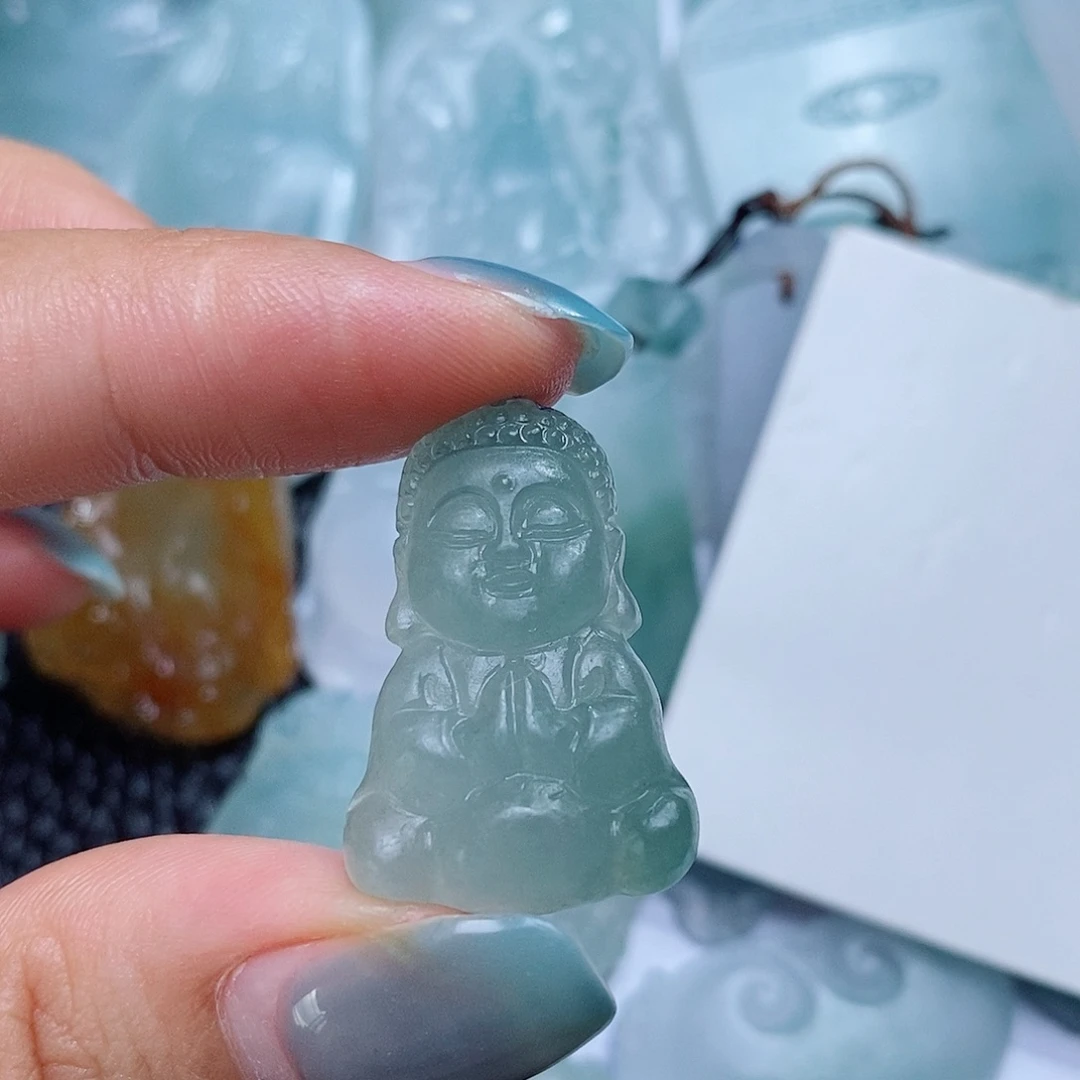 定制翡翠未镶嵌毛货付款后确认抛光