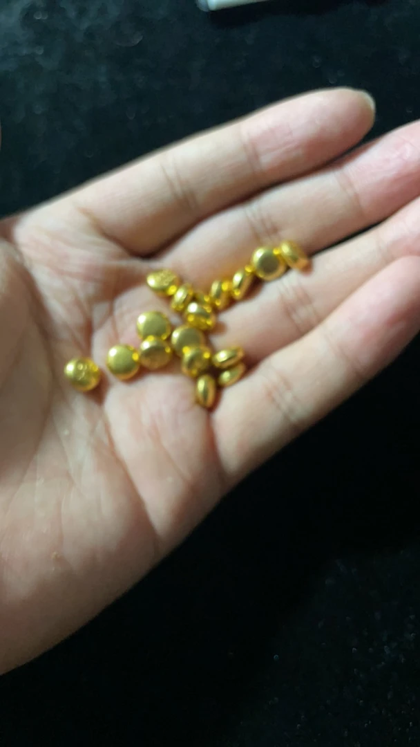 时尚工艺品（小豆子）