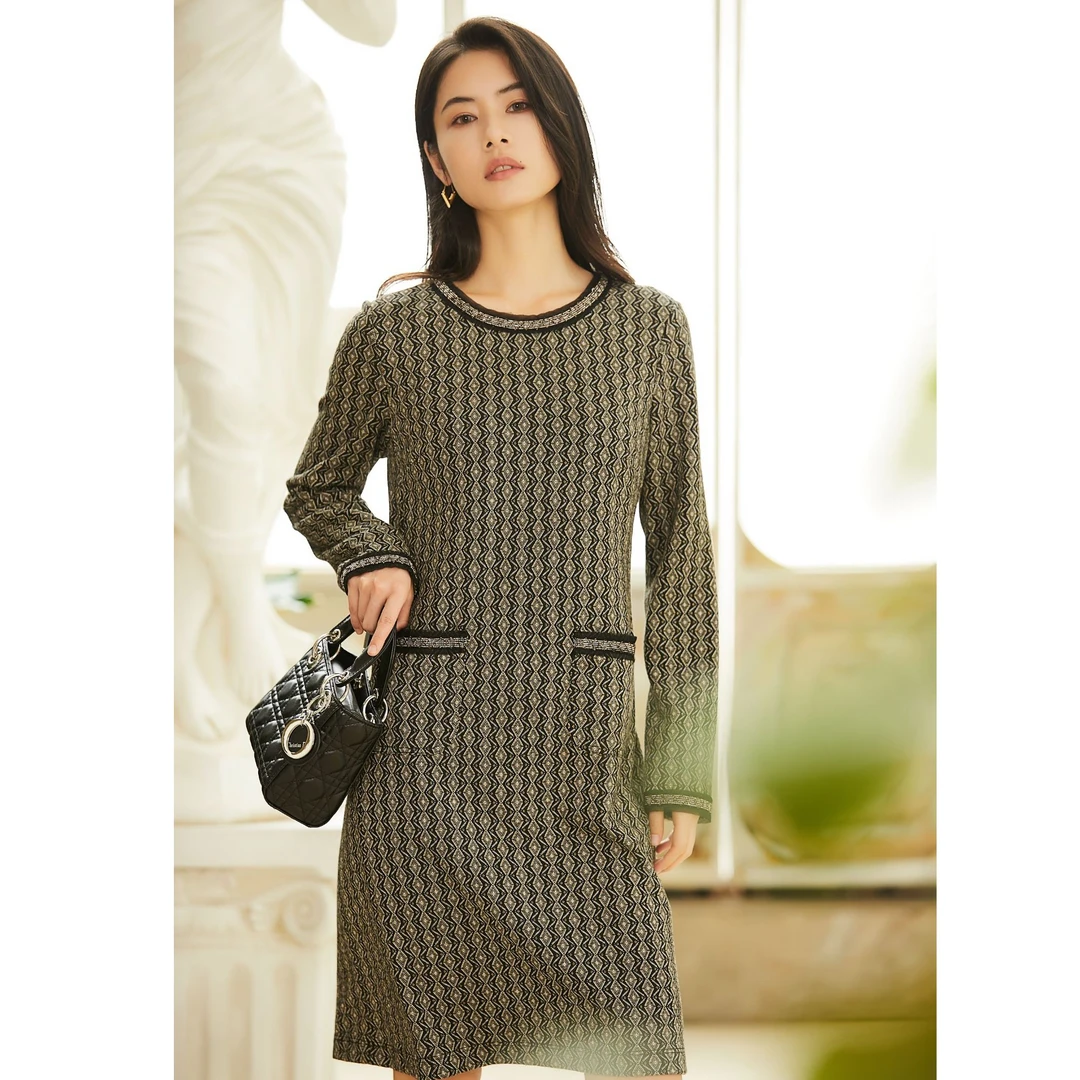 套头款圆领常规连衣裙显瘦打底复古印花时尚