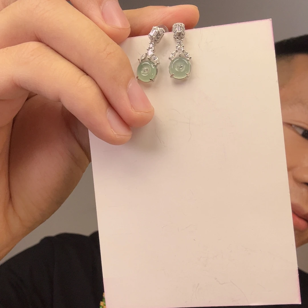 未镶嵌挂件翡翠一对