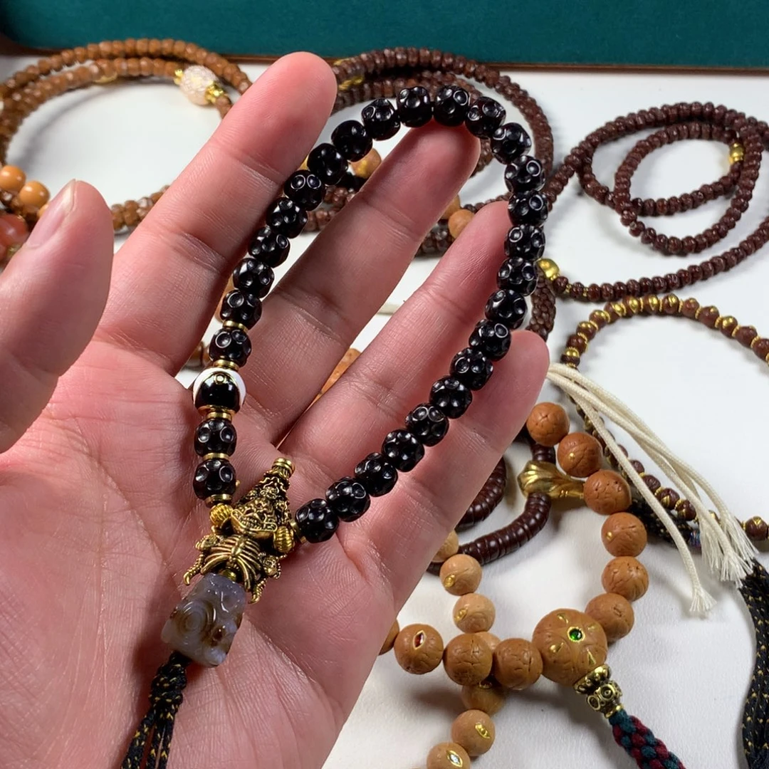 椰蒂吊坠。。。。。。。。。。