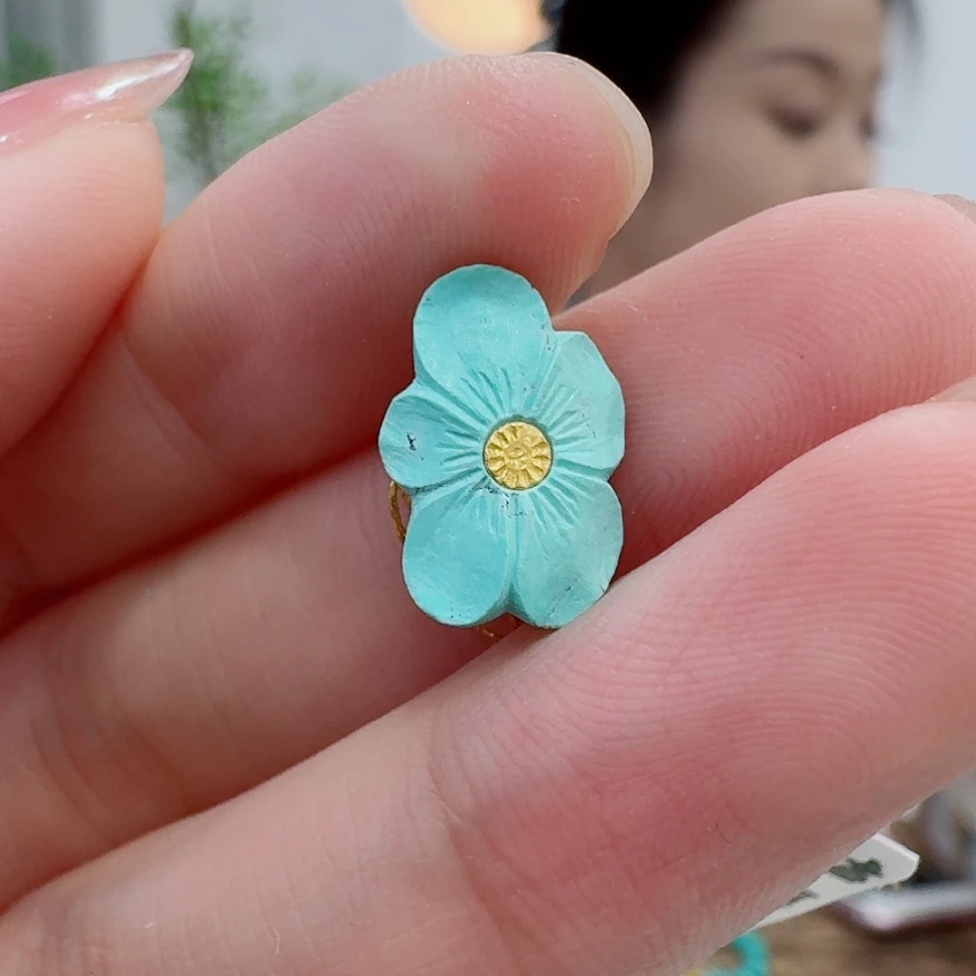 未镶嵌绿松石珠宝奇石