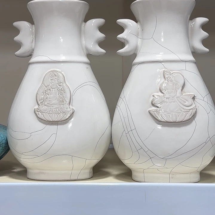 瓷器摆件，瓷器摆件…………